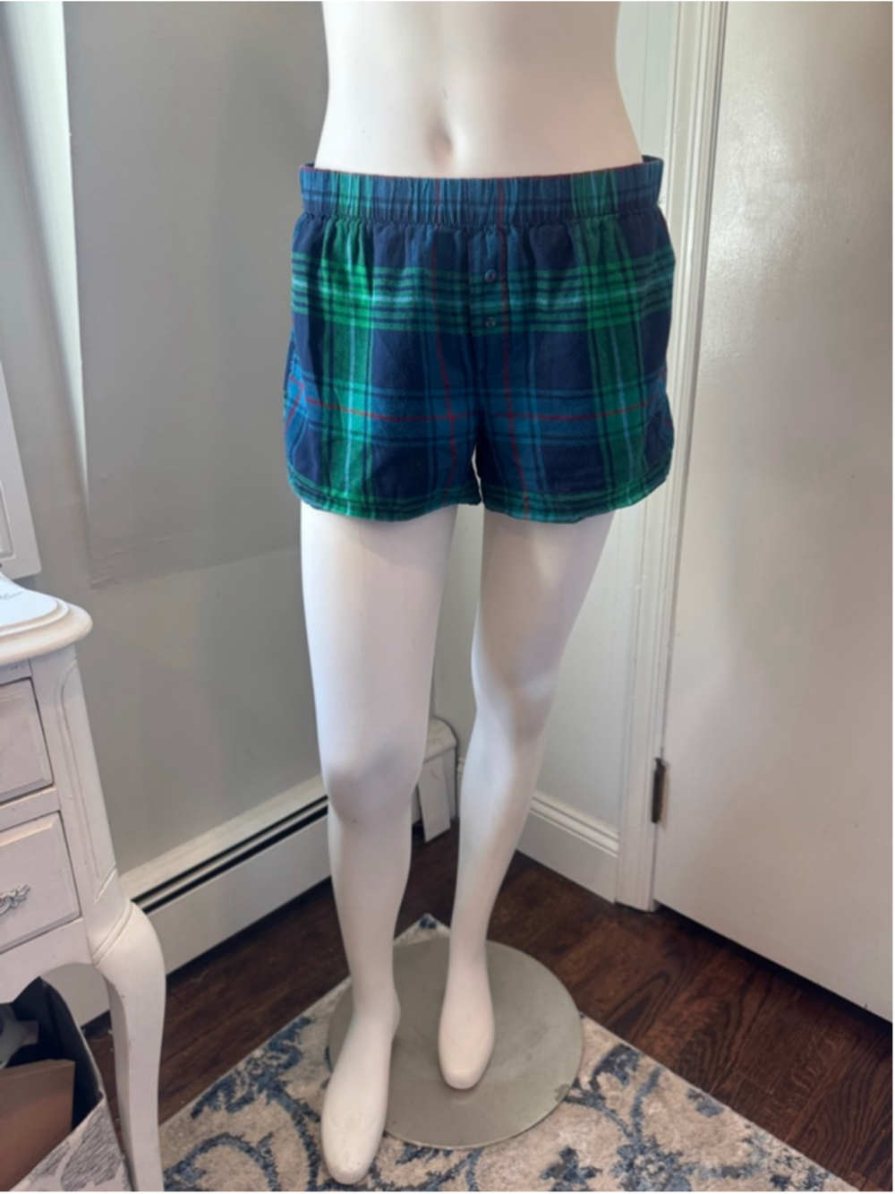 Stars Above | Women’s Pajama Shorts | blue/Green/Red Plaid | Size Medium